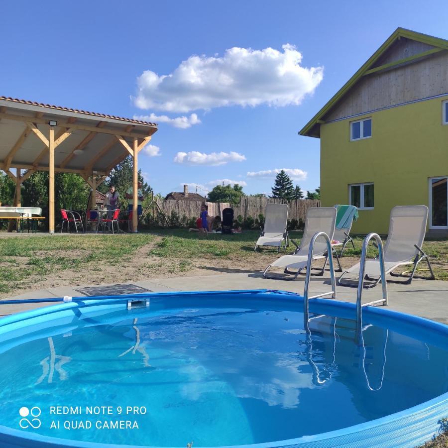 Mirella33 Appartement Palić Buitenkant foto