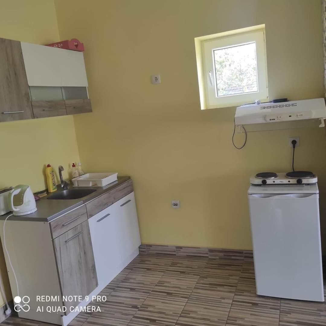 Mirella33 Appartement Palić Buitenkant foto