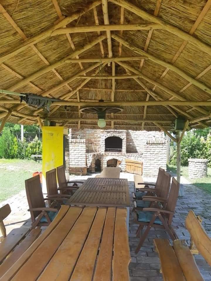 Mirella33 Appartement Palić Buitenkant foto